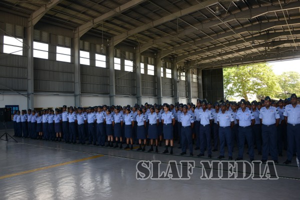 Outgoing Commander Bids Farewell