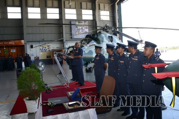 Outgoing Commander Bids Farewell