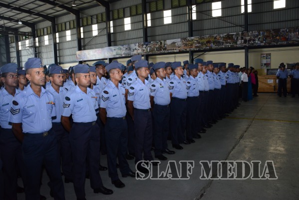 Outgoing Commander Bids Farewell