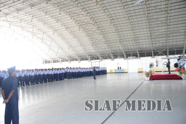 Outgoing Commander Bids Farewell