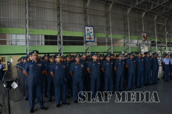 Outgoing Commander Bids Farewell