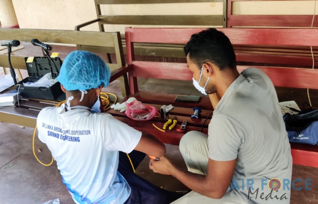 SLAF Installs CCTV Systems and PA Systems for Wards Treating
COVID-19 Patients at Mulleriyawa Hospital