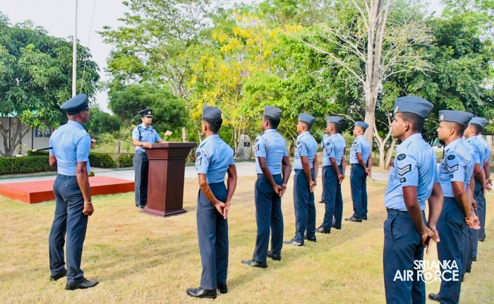 PARACHUTE TRAINING SCHOOL AT SLAF REGIMENTAL TRAINING CENTRE AMPARA CELEBRATES 24TH ANNIVERSARY