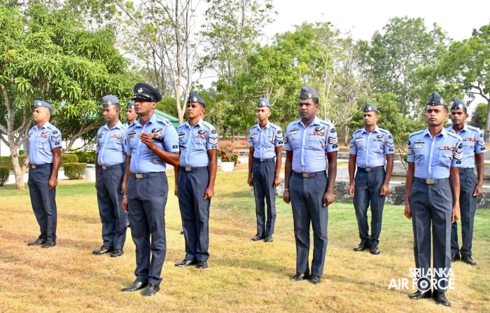 PARACHUTE TRAINING SCHOOL AT SLAF REGIMENTAL TRAINING CENTRE AMPARA CELEBRATES 24TH ANNIVERSARY