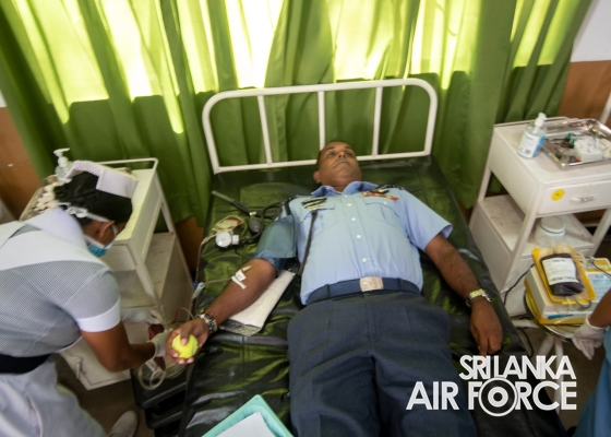 PARACHUTE TRAINING SCHOOL AT SLAF STATION AMPARA CELEBRATES 20TH ANNIVERSARY