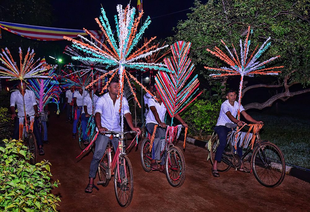 Annual all Night Pirith Chanting Ceremony and Alms Giving Held
at SLAF Station Morawewa.