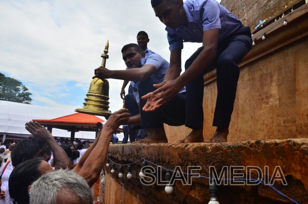 Placing of Sacred Relics in 'Sandahiru Seya'