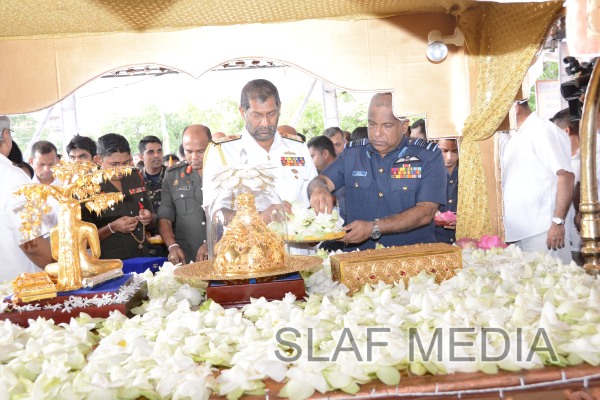 Placing of Sacred Relics in 'Sandahiru Seya'