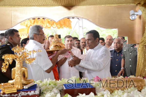 Placing of Sacred Relics in 'Sandahiru Seya'