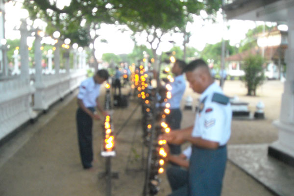 තවත් පොසොන් උත්සව සැමරුමක්