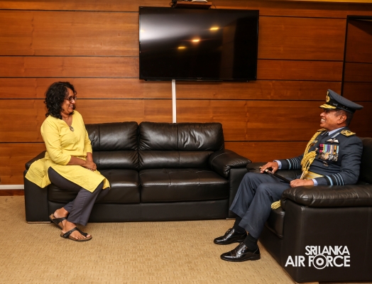 COMMANDER MAKES THE FAREWELL CALL ON THE PRIME MINISTER