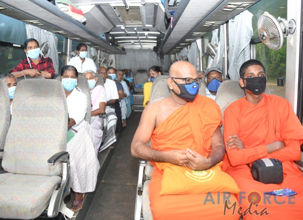 203 Returnees Released from SLAF Quarantine Centre at Mullaittivu