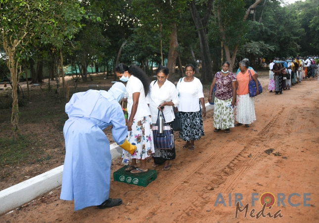 203 Returnees Released from SLAF Quarantine Centre at Mullaittivu