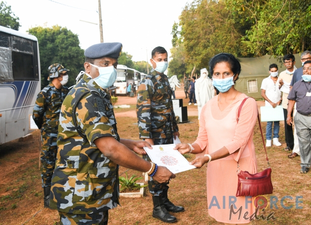 203 Returnees Released from SLAF Quarantine Centre at Mullaittivu