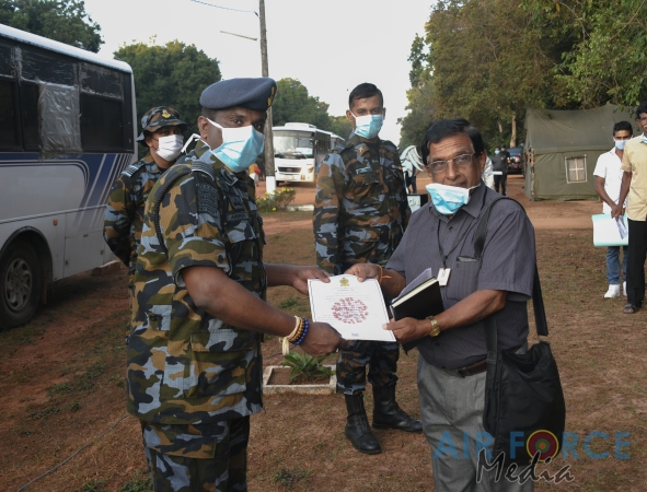 203 Returnees Released from SLAF Quarantine Centre at Mullaittivu