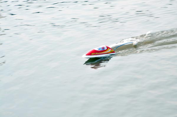 දුරස්ථ පාලක ගුවන් යානා පාසලක්