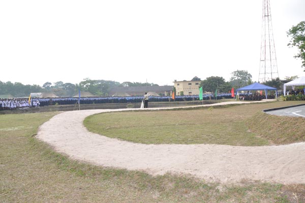 දුරස්ථ පාලක ගුවන් යානා පාසලක්