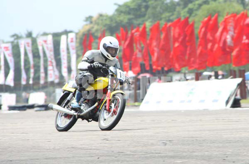 Weerasinghe and Caldera shine at SLAF Rotherham Circuit Meet 2010