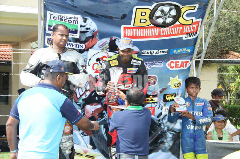 Weerasinghe and Caldera shine at SLAF Rotherham Circuit Meet 2010