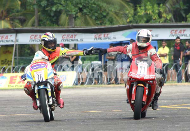 Weerasinghe and Caldera shine at SLAF Rotherham Circuit Meet 2010