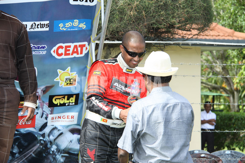 Weerasinghe and Caldera shine at SLAF Rotherham Circuit Meet 2010