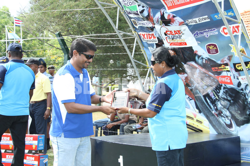 Weerasinghe and Caldera shine at SLAF Rotherham Circuit Meet 2010