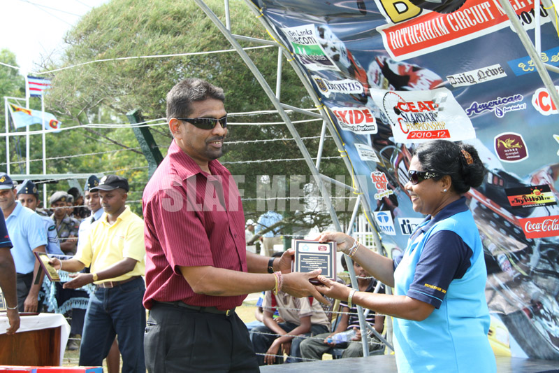 Weerasinghe and Caldera shine at SLAF Rotherham Circuit Meet 2010