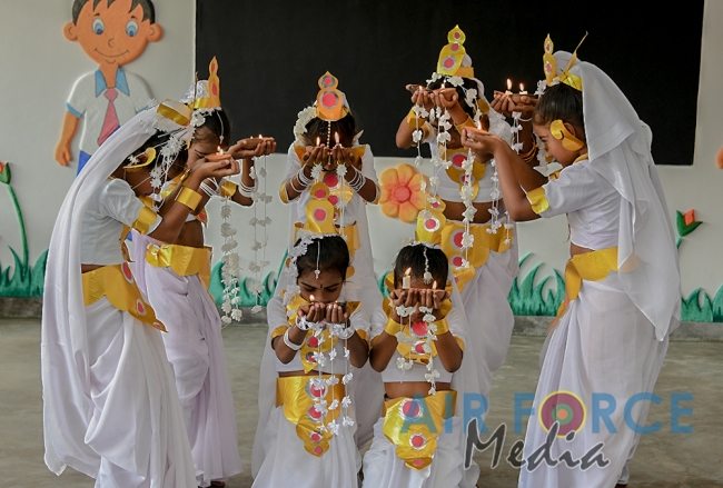 Handing Over of Newly Constructed Building for Mahakandiya Primary School Uhana