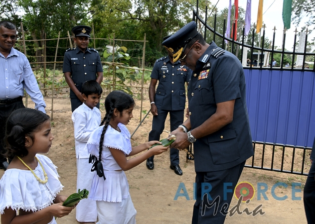 Handing Over of Newly Constructed Building for Mahakandiya Primary School Uhana
