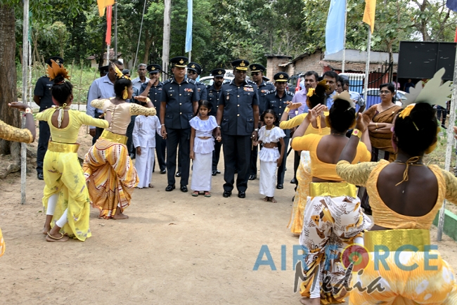 Handing Over of Newly Constructed Building for Mahakandiya Primary School Uhana
