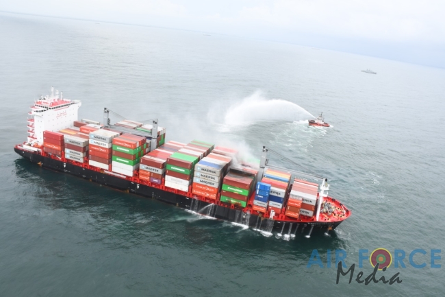 SLAF DEPLOY
BELL-212 TO ASSIST CONTAINER SHIP “X-PRESS PEARL”