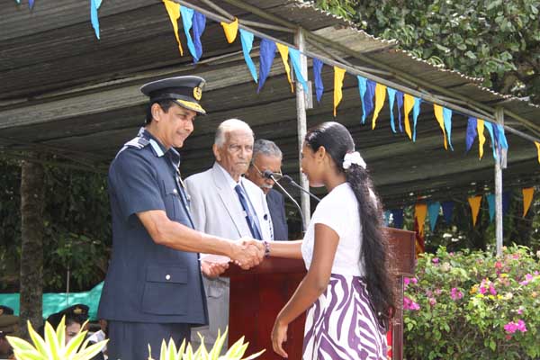 The Commander of the Air Force Air Chief Marshall Roshan Goonetilleke was the Chief Guest Sir John Kothalawala Defence university