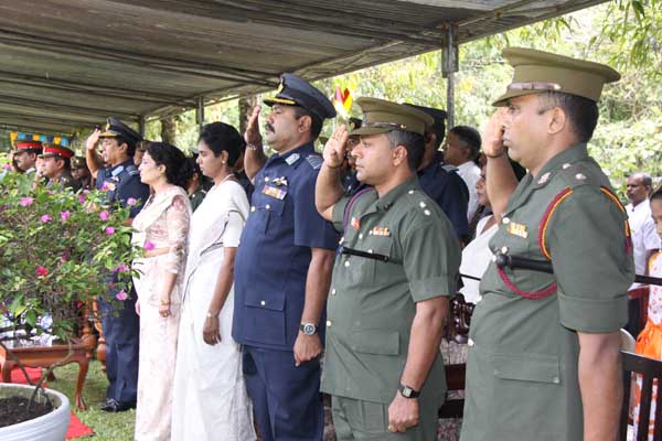 The Commander of the Air Force Air Chief Marshall Roshan Goonetilleke was the Chief Guest Sir John Kothalawala Defence university