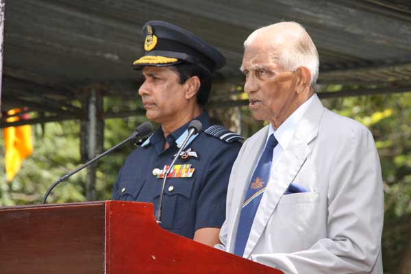 The Commander of the Air Force Air Chief Marshall Roshan Goonetilleke was the Chief Guest Sir John Kothalawala Defence university