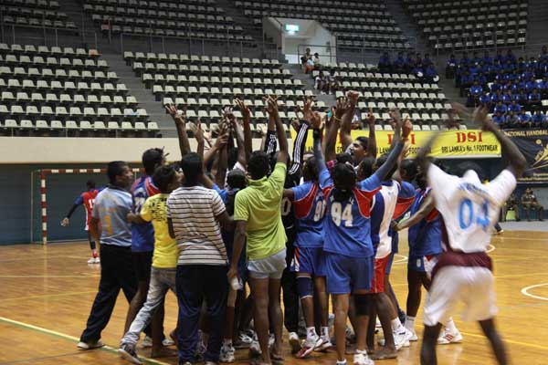 SLAF becomes Women’s Hand Ball Champions