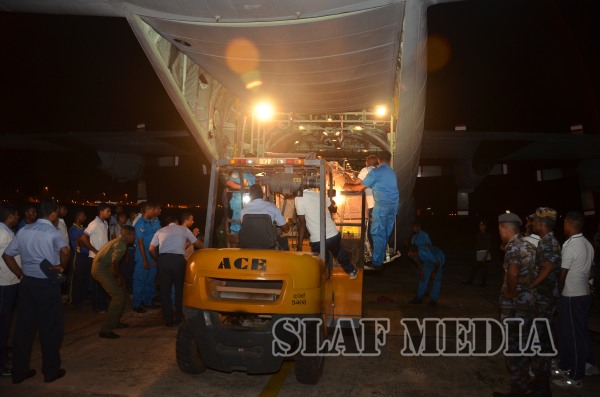 Rescue
& Relief Contingents Fly on SLAF C 130 to Nepal to Assist
Earthquake Victims
