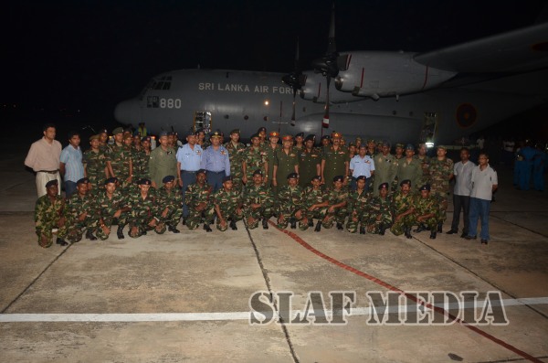 Rescue
& Relief Contingents Fly on SLAF C 130 to Nepal to Assist
Earthquake Victims