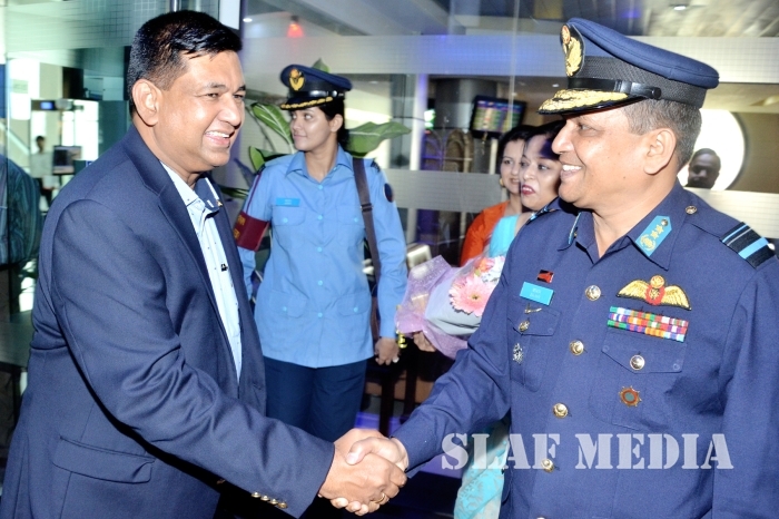 Commander of the Sri Lanka Air Force Visits Bangladesh