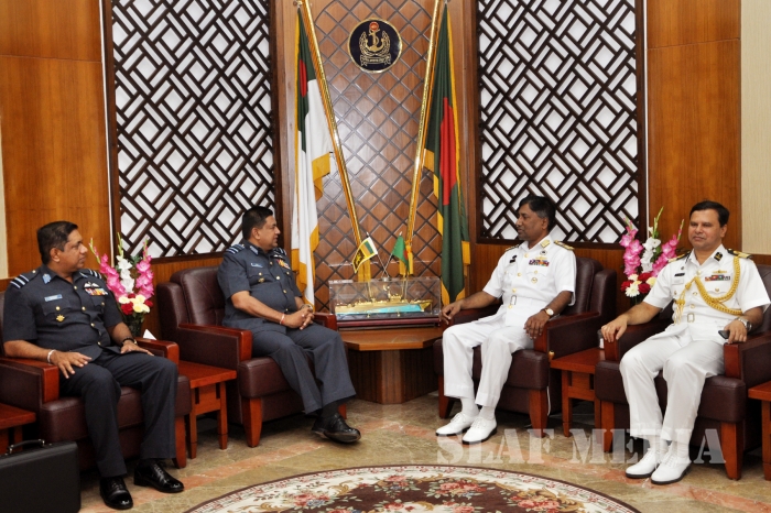 Commander of the Sri Lanka Air Force Visits Bangladesh