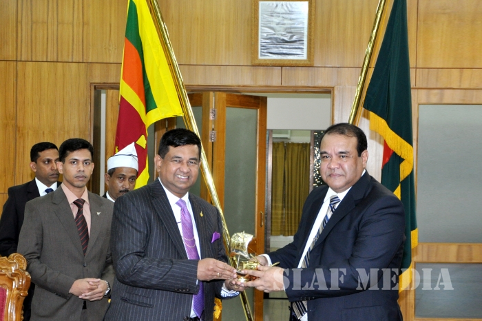 Commander of the Sri Lanka Air Force Visits Bangladesh