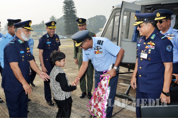 Commander of the Sri Lanka Air Force Visits Bangladesh
