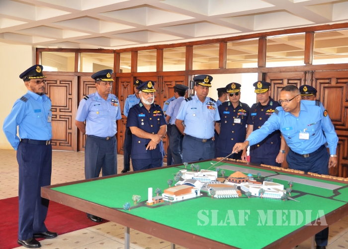 Commander of the Sri Lanka Air Force Visits Bangladesh