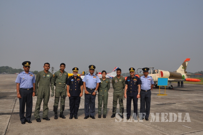 Commander of the Sri Lanka Air Force Visits Bangladesh