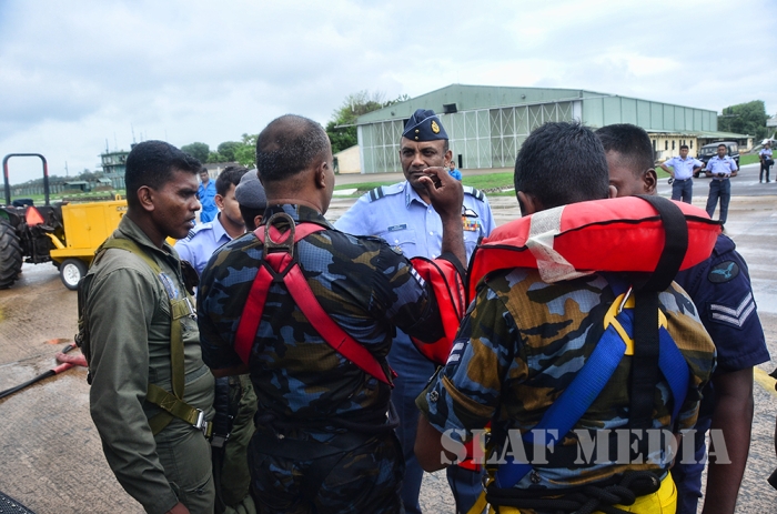 SLAF Rescued Capsized Fishermen in Negombo Pitipana Sea
