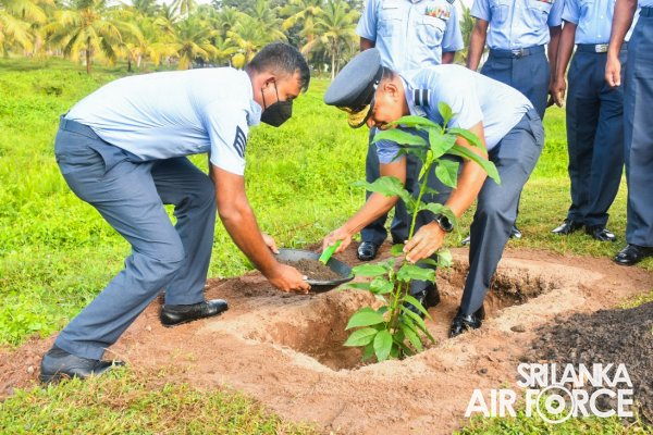 NO
01 SUPPLY AND MAINTENANCE DEPOT SLAF BASE KATUNAYAKE CELEBRATES 71ST
ANNIVERSARY