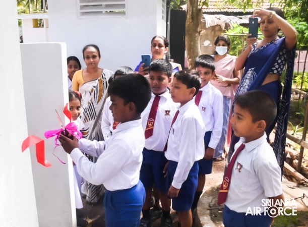 SLAF TRADE TRAINING SCHOOL, EKALA SUCCESSFULLY COMPLETES ‘GUWAN MITHUDAM’ PROJECT AT MINUWANGODA GALLOLUWA ROMAN CATHOLIC PRIMA