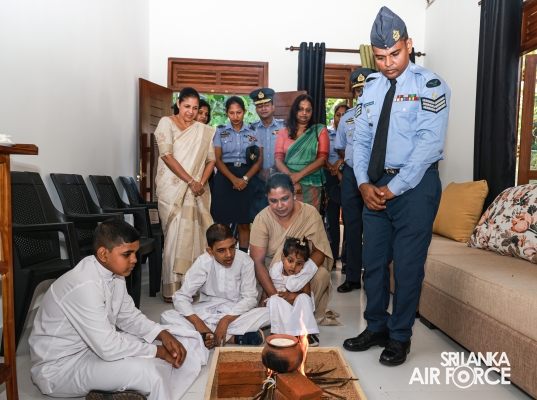 SLAF SEVA VANITHA UNIT HANDS OVER TWO NEWLY CONSTRUCTED HOUSES TO SLAF PERSONNEL
