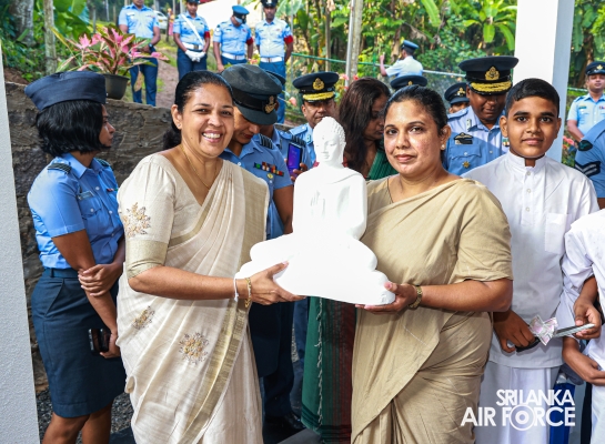 SLAF SEVA VANITHA UNIT HANDS OVER TWO NEWLY CONSTRUCTED HOUSES TO SLAF PERSONNEL