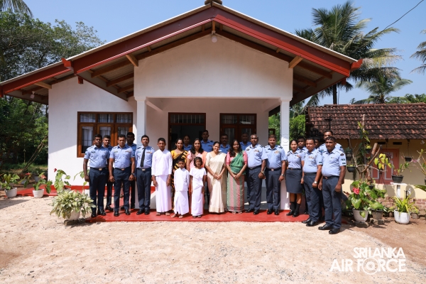 SLAF SEVA VANITHA UNIT HANDS OVER TWO NEWLY CONSTRUCTED HOUSES TO SLAF PERSONNEL