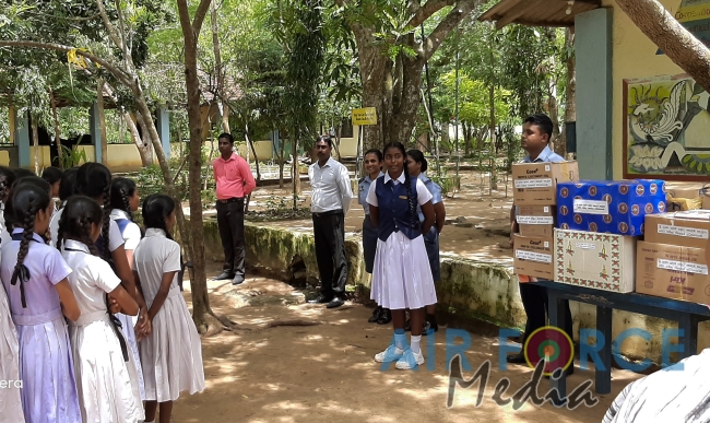 Seva Vanitha Unit SLAF Station Colombo Conducts Book Donation Campaign